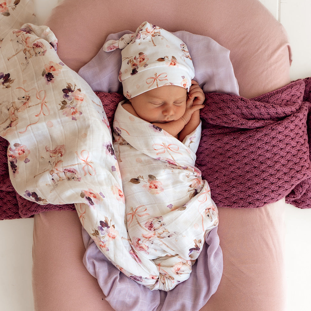 Carousel Organic Muslin Wrap | Snuggle Hunny