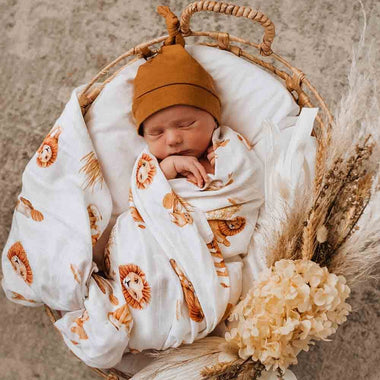 Lion Organic Muslin Wrap-Snuggle Hunny