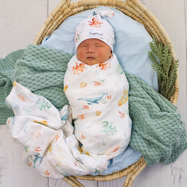 Little Subs Organic Muslin Wrap | Snuggle Hunny