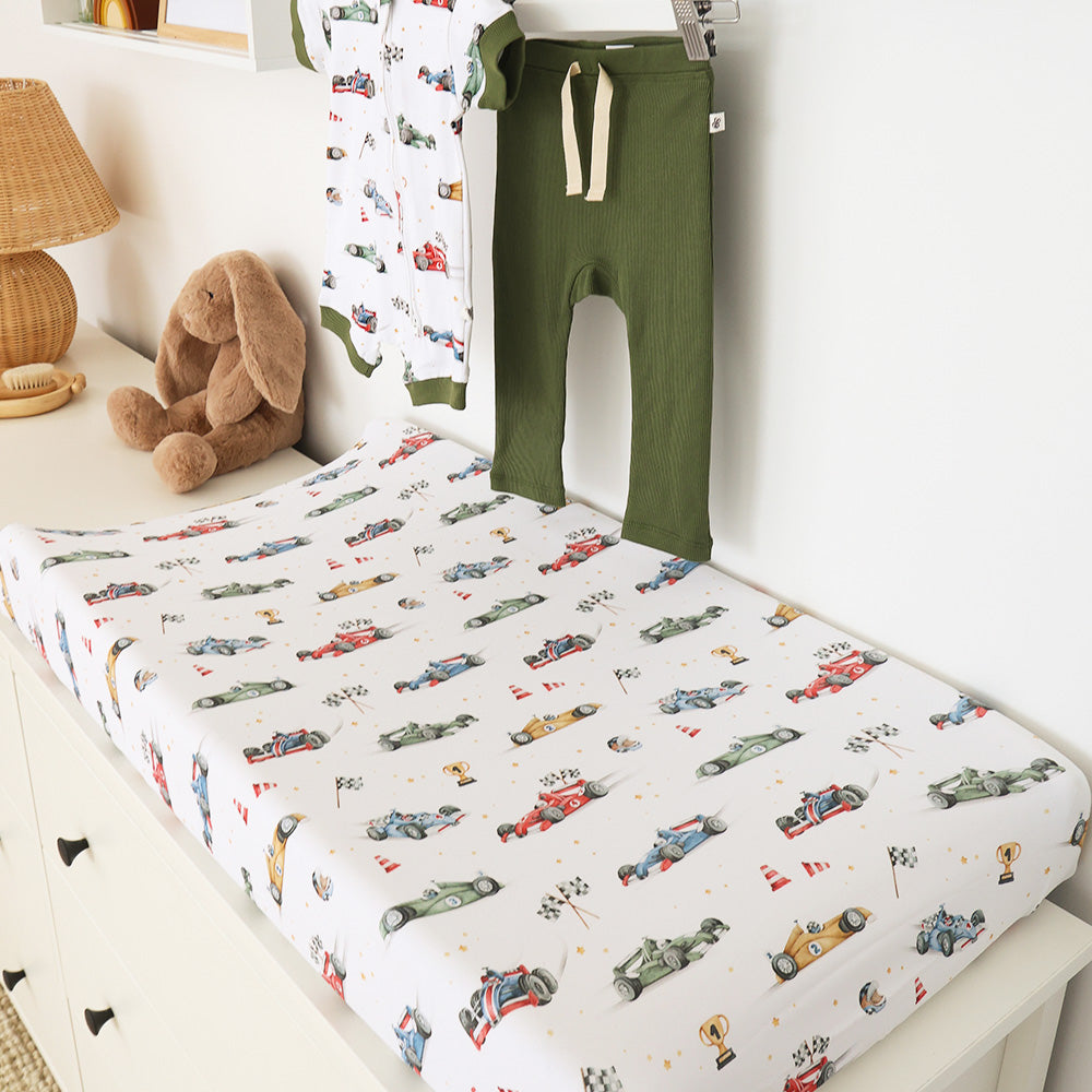 Little Racers Organic Bassinet Sheet / Change Pad Cover - View 3