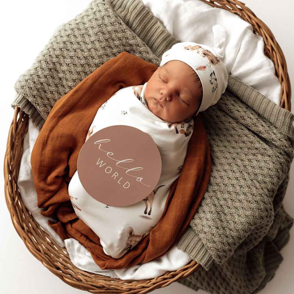 Kanga Organic Snuggle Swaddle & Beanie Set - View 6