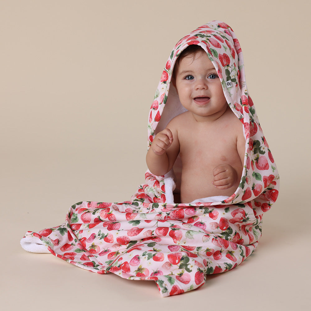 Strawberry Organic Baby Towel & Wash Cloth Set - View 3