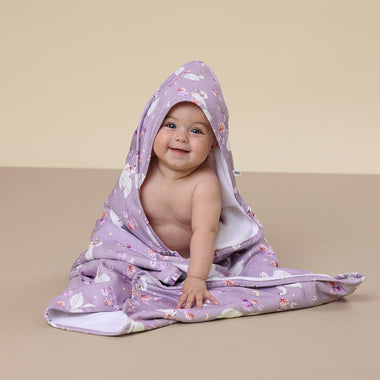 Swan Lake Organic Baby Towel & Wash Cloth Set | Snuggle Hunny