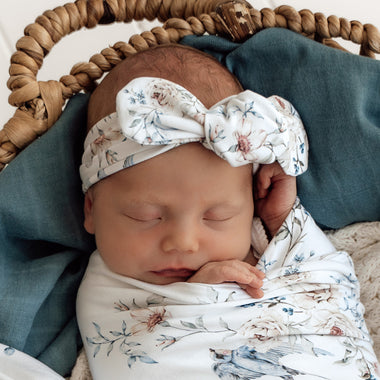 Sweet Swallows Organic Topknot | Snuggle Hunny