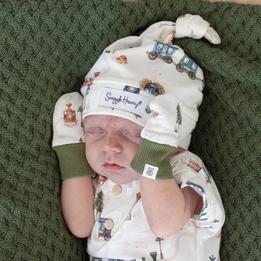Trains Organic Cotton Mittens | Snuggle Hunny