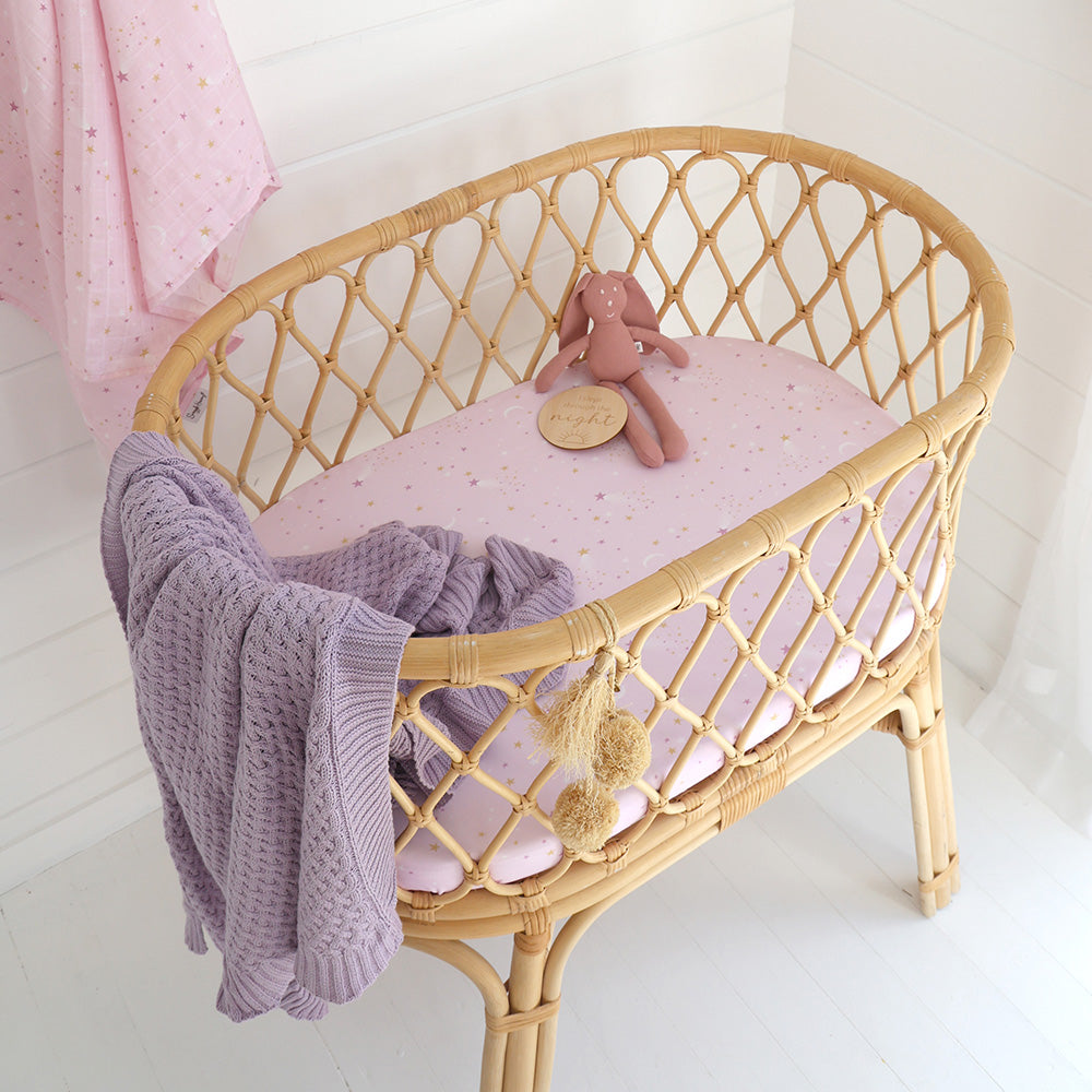 Twinkle Organic Bassinet Sheet / Change Pad Cover - View 1